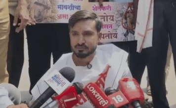 Chandrapur News – पालकमंत्र्यांनी कार्यकर्त्यांच्या घरी दिली भेट, व्यथा ऐकून न घेतल्याने शेतकऱ्याचे भर चौकात ठिय्या आंदोलन