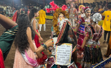 चंद्रपुरात माता अंबे भवानी गरबा उत्सवात महिलांच्या सन्मानाचा अनोखा संदेश, 25 वर्षांची परंपरा कायम