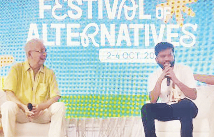 panvel-yusuf-meherally-centre-festival-of-alternatives-nasiruddin-shah-abhijit-deepke-gandhi-jayanti-report