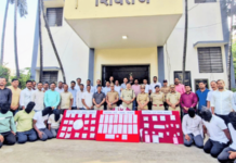 कवठेतील फिल्मी स्टाइल रोड रॉबरीचा 12 तासांत छडा! आठही आरोपींना अटक; दीड कोटींचे दागिने जप्त; सातारा पोलिसांची कारवाई