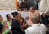 Photo – उद्धव ठाकरे यांनी केले प्रदीप पूर्णेकर यांच्या कुटुंबीयांचे सांत्वन, ठाण्यातील निवासस्थानी घेतली भेट