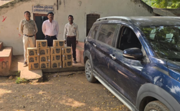 वणी पोलिसांचा दणका! 56 हजारांच्या दारूसाठी वापरली 12 लाखांची ‘XL6’ कार; तस्करांचा नवा फंडा उघड